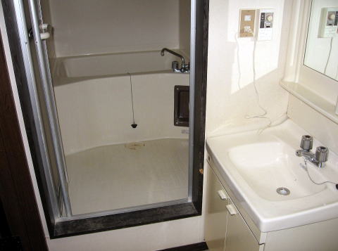 �R�����@�J���s�@�Θa�����݃A�p�[�g�@�RDK�@�S�C�R���~�@�s���Y�@�L����ЎR�������@�L����ЎR������