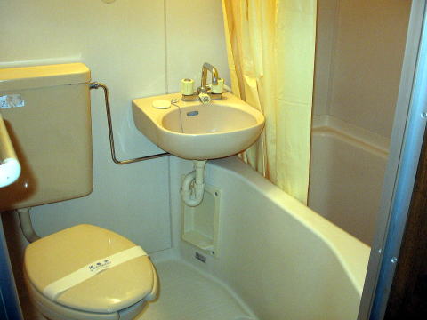 �R�������̏��a���͐��A�p�[�g�E�}���V�����E���ݏZ��@�L����ЎR������